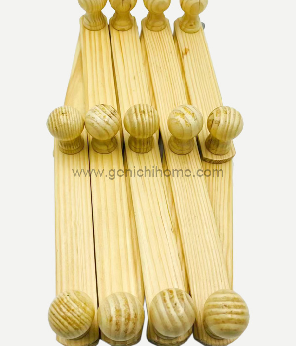 Quali tipi di indumenti sono adatti per una gruccia in legno?