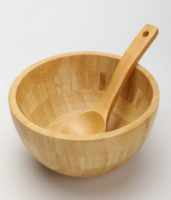 In che modo il design e la funzione dell'insalata si svolgono sul fondo rotondo in termini di versatilità?